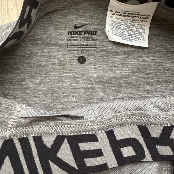 Men’s Nike Pro spandex shirts $40 new - Picture 4 of 5